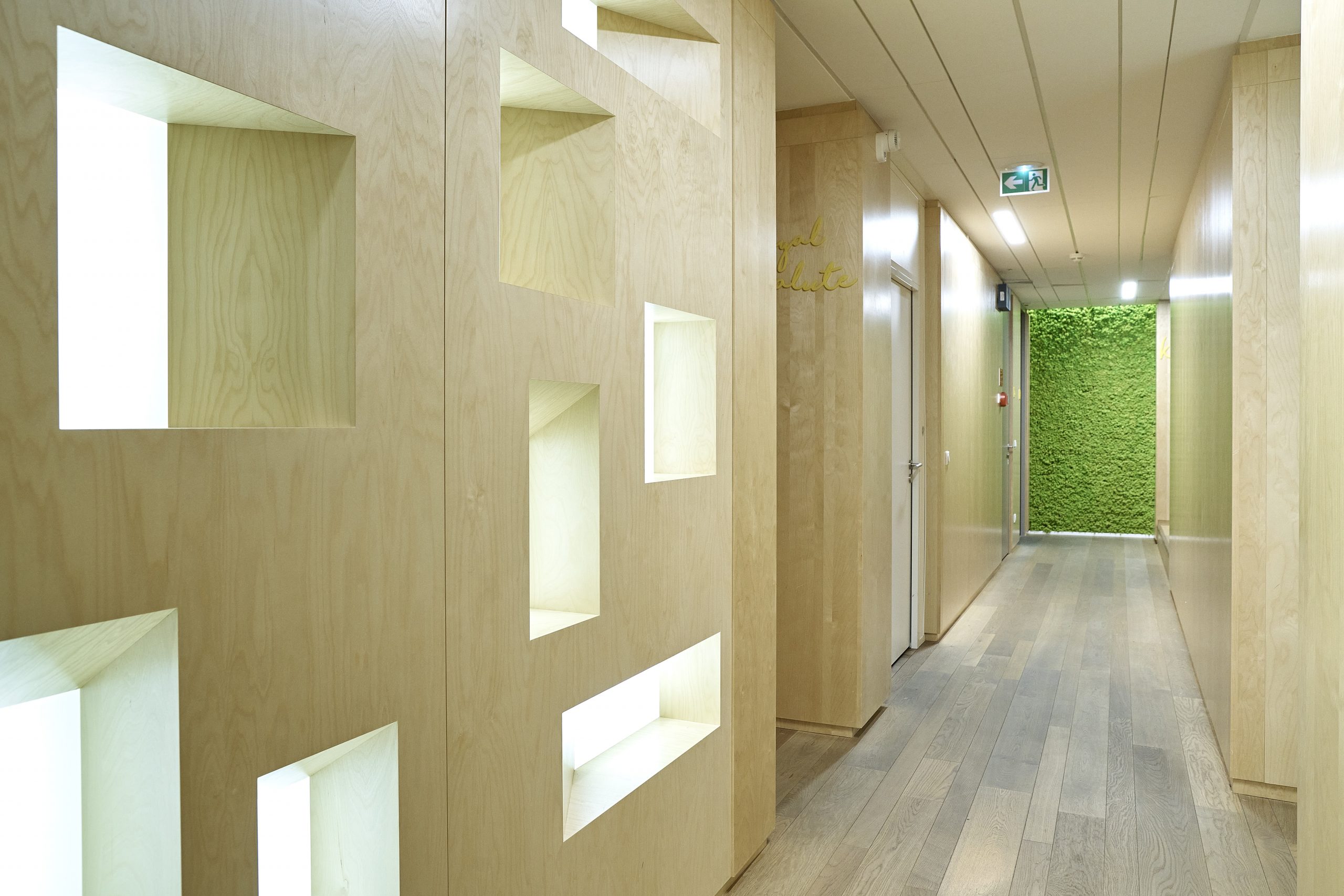 Dans le quartier Sainte-Marthe, au nord de Marseille, le premier village d’innovation éducative de France ouvrira bientôt ses portes au grand public. Porté par des acteurs locaux et de l’économie sociale et solidaire, l’Épopée, veut permettre à chacun de vivre « sa propre épopée » en révélant ses talents.